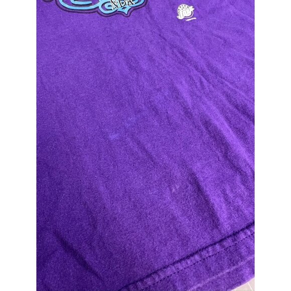 Vintage Utah Jazz NBA Logo 7 T-Shirt Purple Large 90s Graphic Tee - Picture 6 of 9